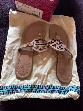 Tory Burch Nude Pink Leather Logo Thong Sandals
